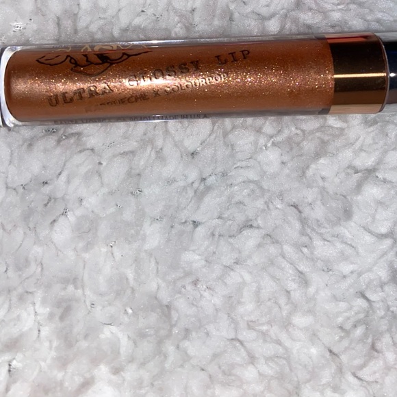 Colourpop Makeup Bundle! - Picture 5 of 5